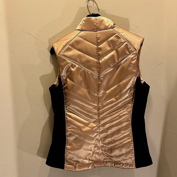 Spyder - Picture 2 of 5